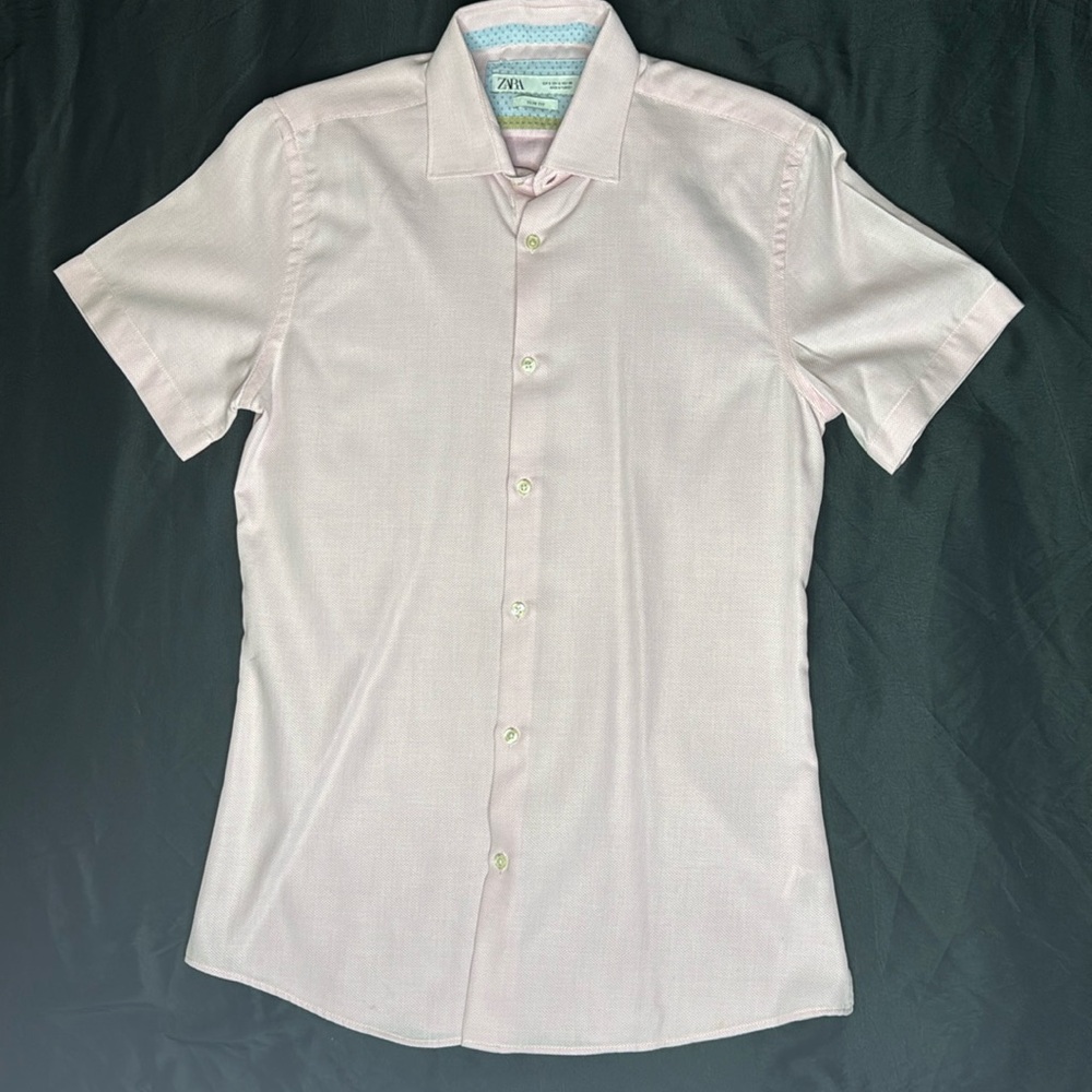 Zara light pink short sleeve slim fit shirt size small